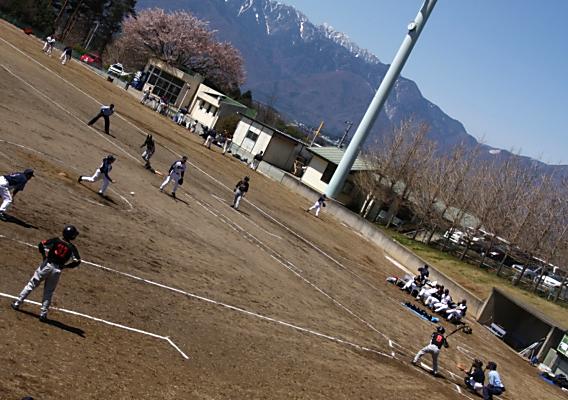 『野球でボールを投げる時だけいつも肩が痛い』という方が来院